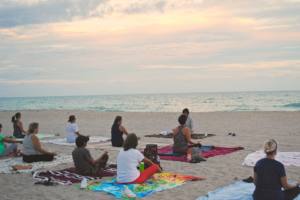 yoga-sendero-yoguico-aquarianstudio